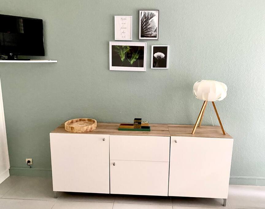 Apartment Appartement-jardinet 300 M St Palais Sur *